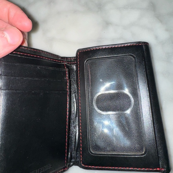 Roundtree & Yorke tri-fold wallet - Picture 8 of 15